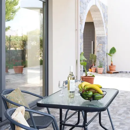 Nikolas Holiday home